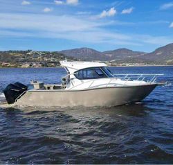 Wild 7.5 Enclosed Cabin 